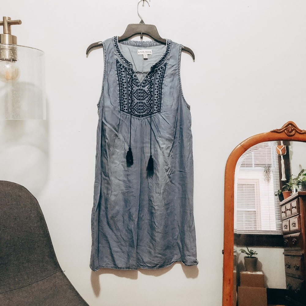 Knox Rose Chambray Dress